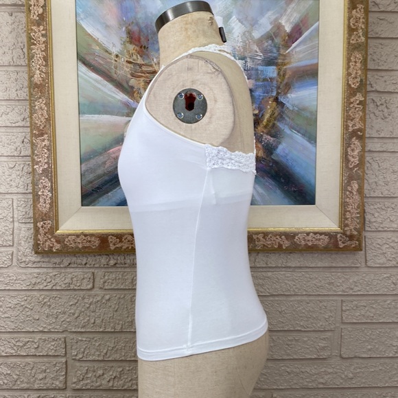 Mods International Crochet Racer Back Tank Top - Picture 3 of 8